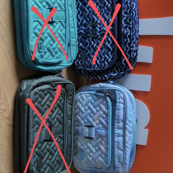 Copied to allow another purchase - Lug Carousels - Picture 4 of 5